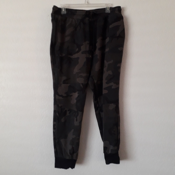 Mens Used Nike Xl Grey Camo Sweats 